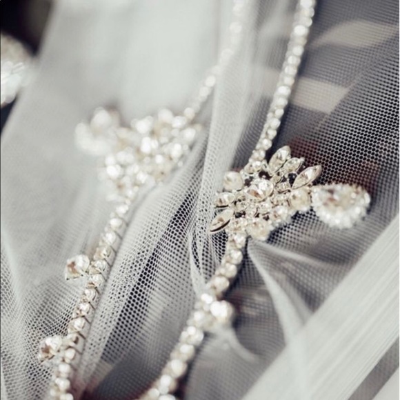 Diamond headpiece main image 4